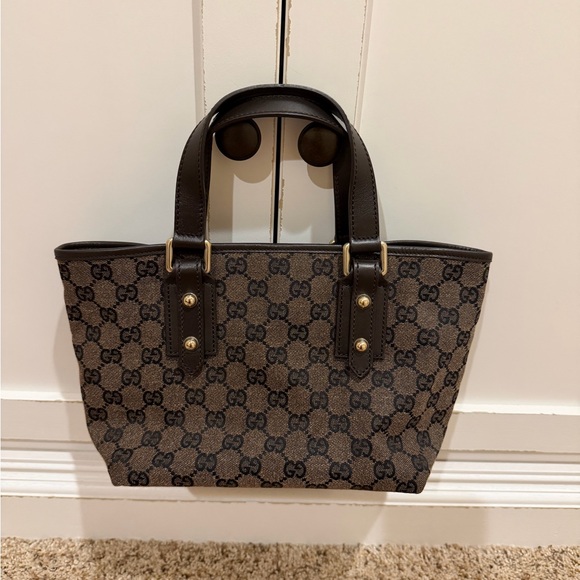 Gucci Brown GG Supreme Canvas Tote with Dark Brown Leather Trim - Picture 13 of 16